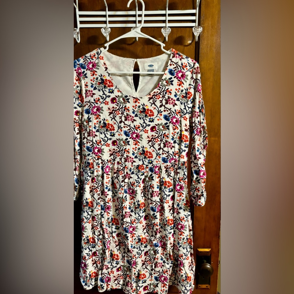 SOLD Floral Print Dress with Keyhole